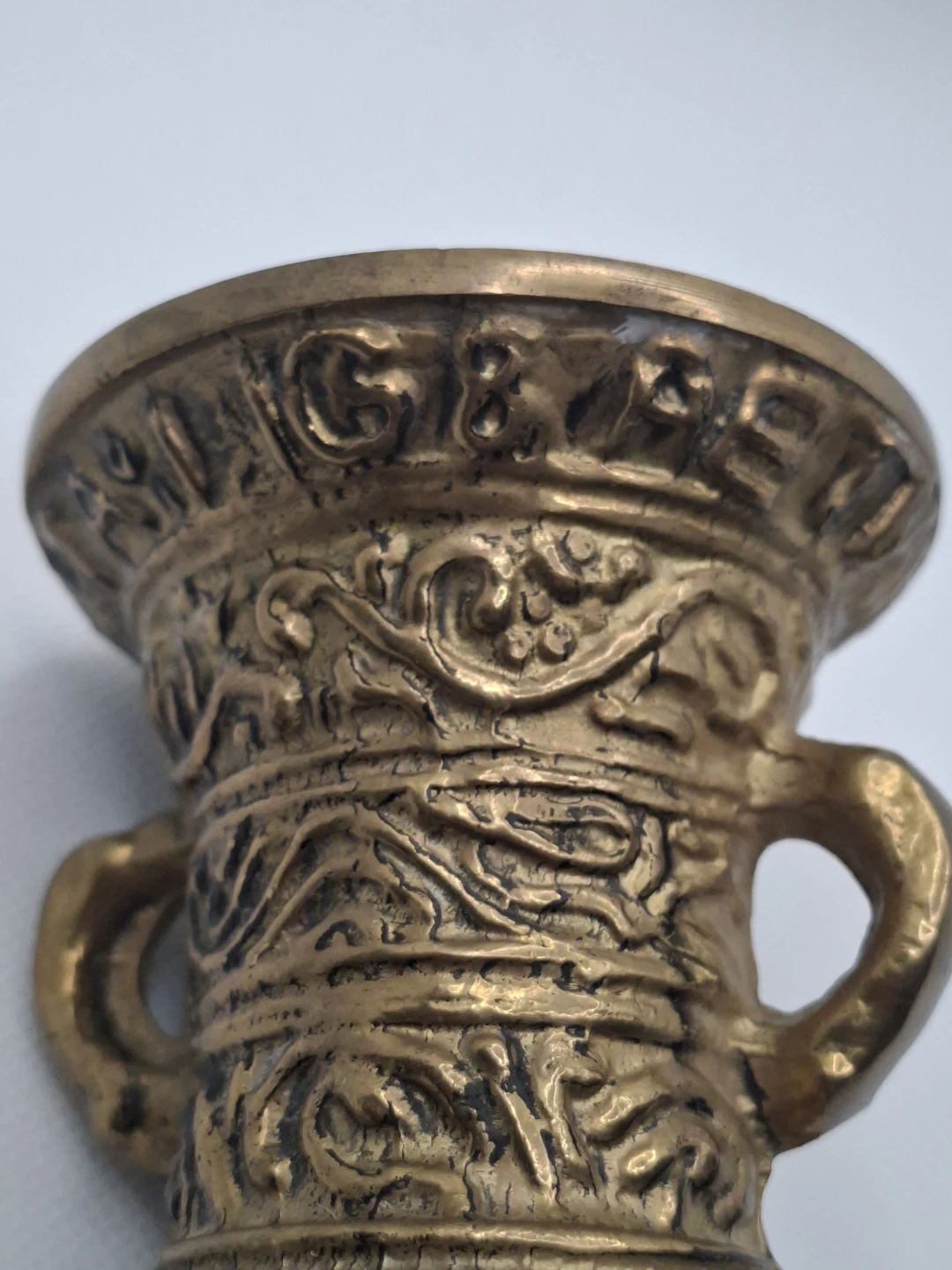 Vintage Brass Apothecary Mortar Vessel Latin Inscriptions - photo 3