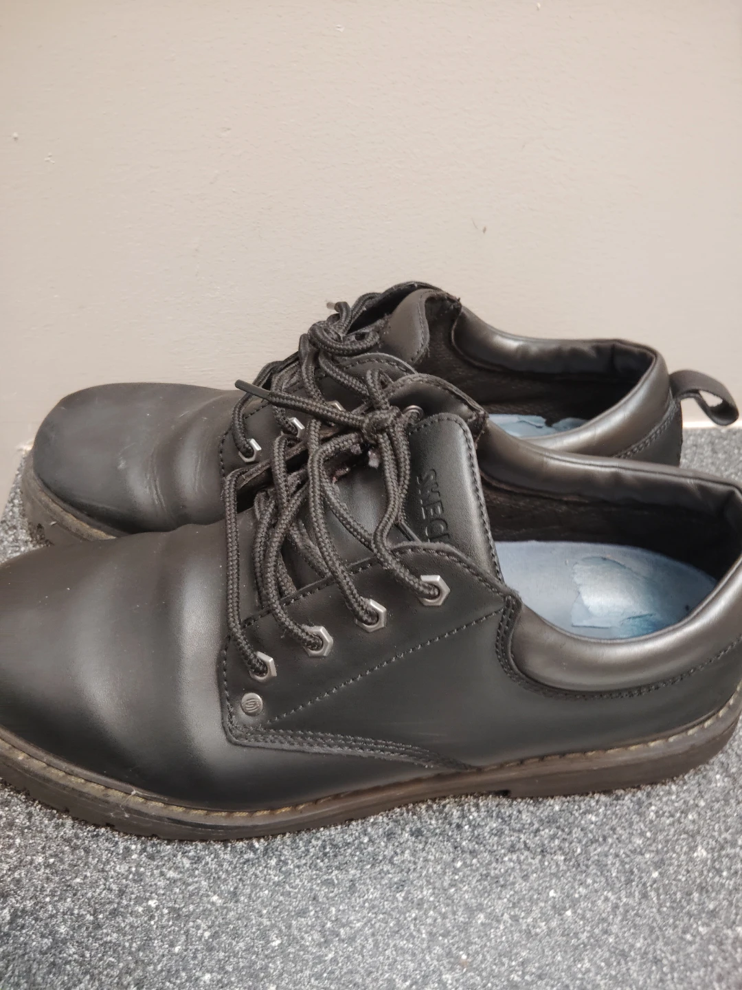 Skechers "Tom Cats" Men’s Black Leather Work / Casual Oxfords - photo 3
