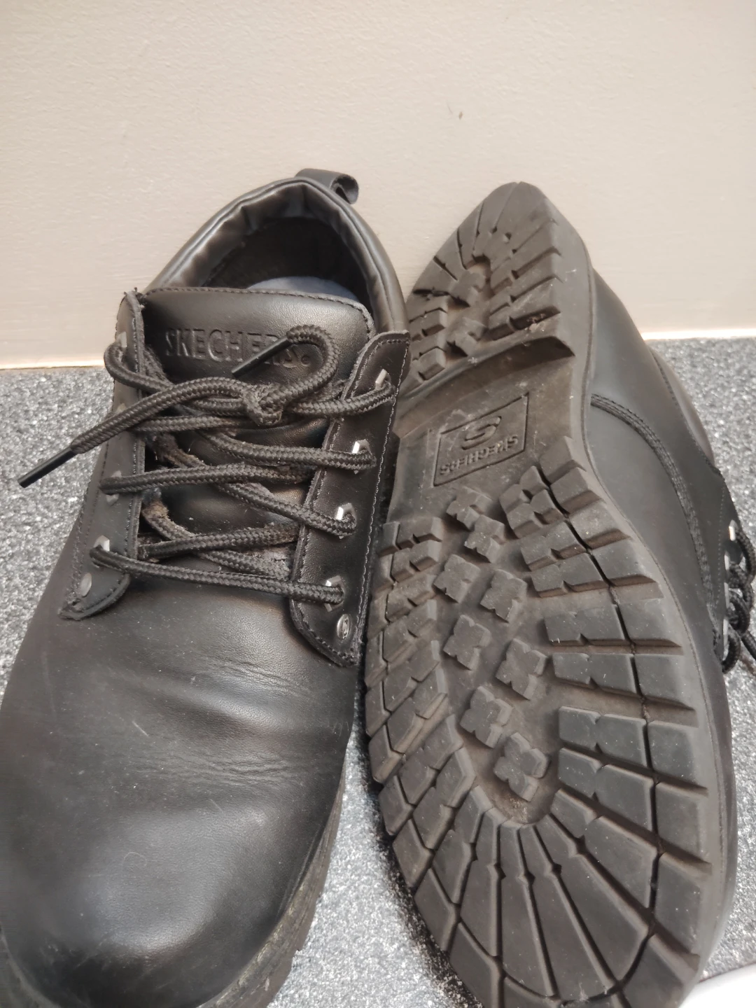 Skechers "Tom Cats" Men’s Black Leather Work / Casual Oxfords - photo 4