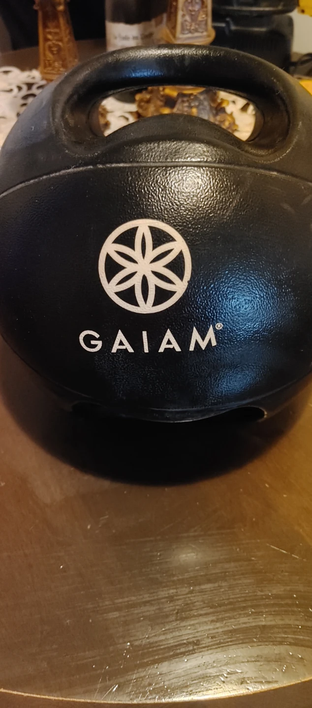 Gaiam 8 lb Medicine Ball