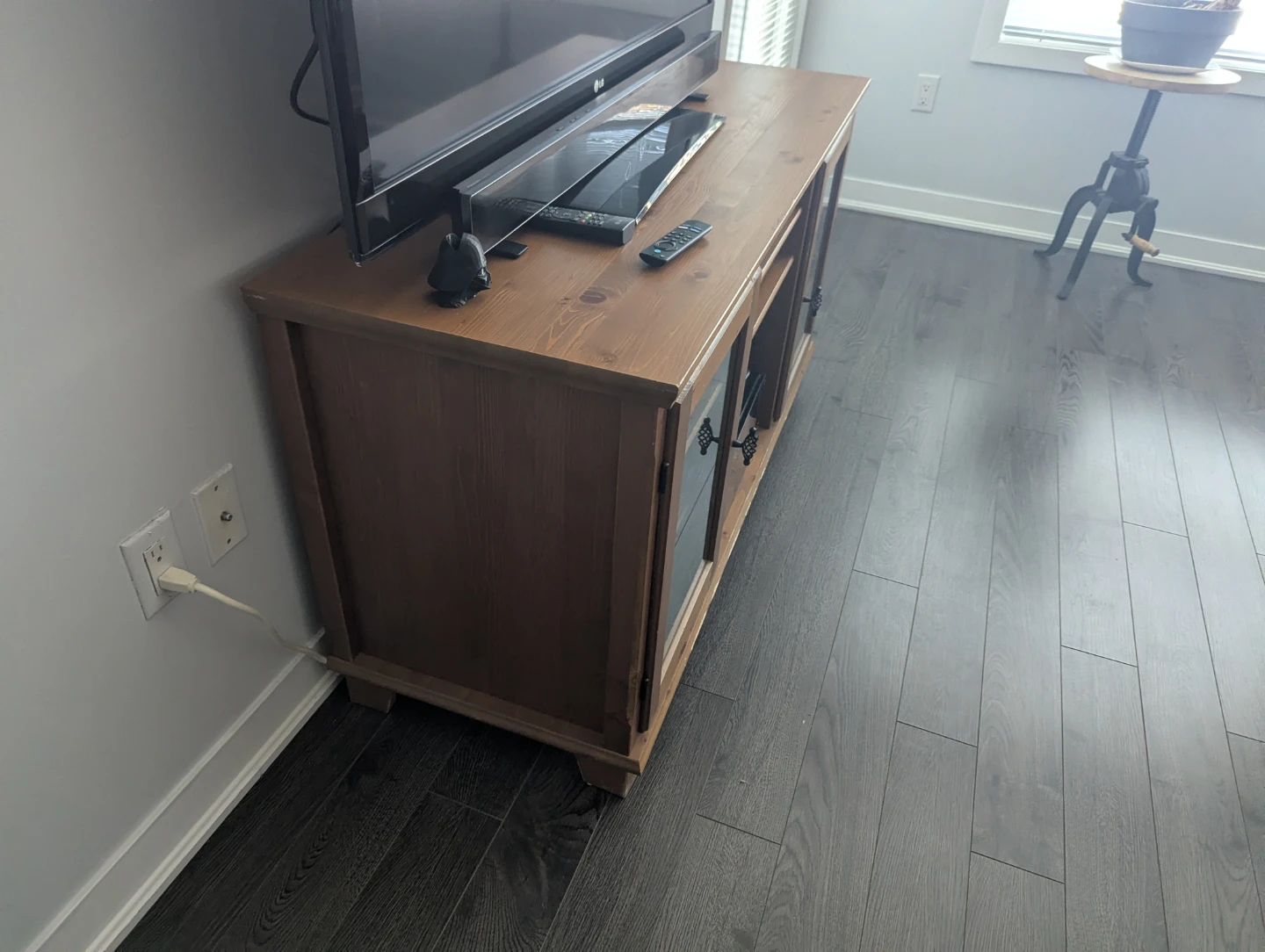 Wooden TV Stand / Media Console - photo 3