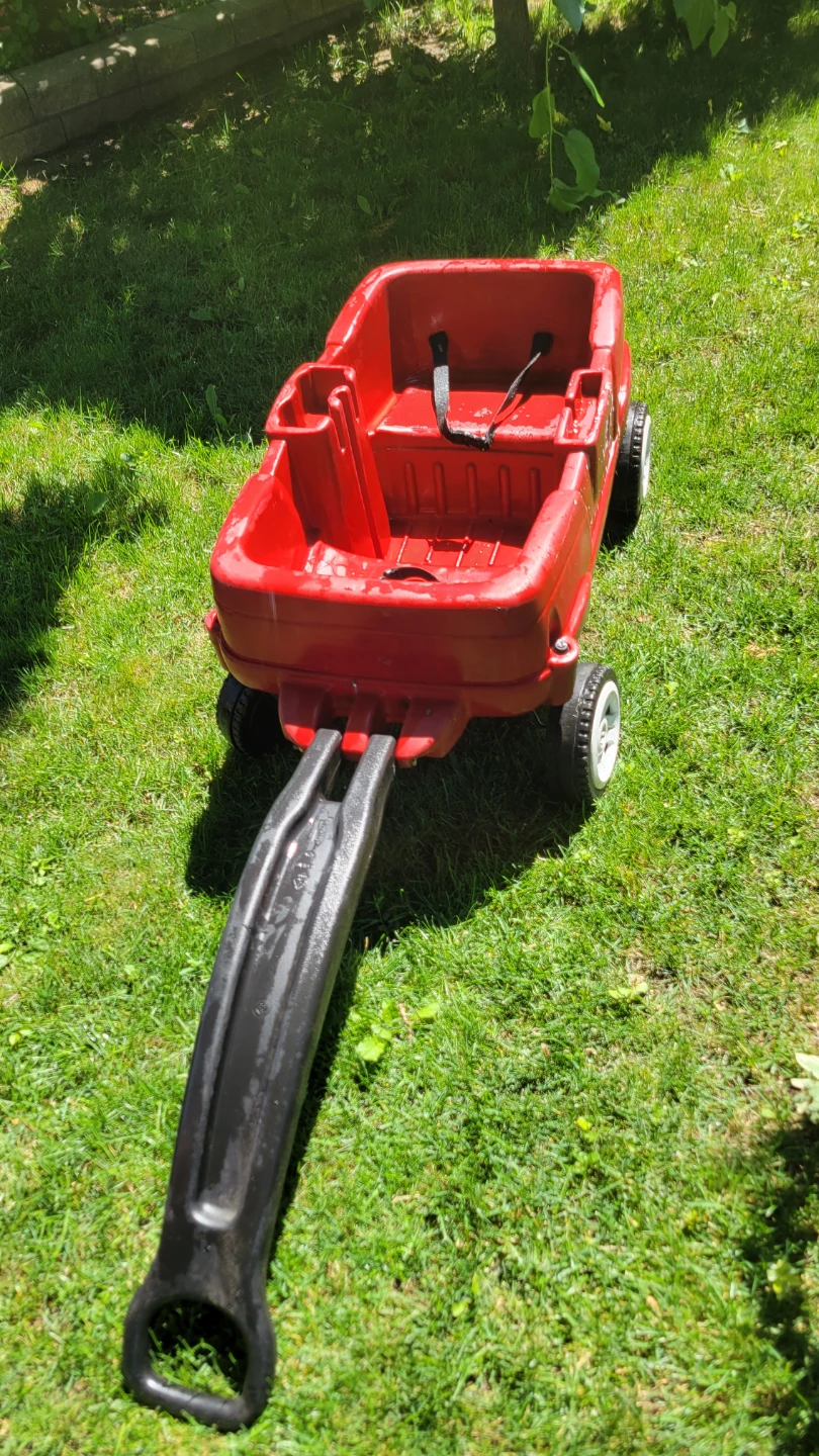 Little Tikes Red Wagon