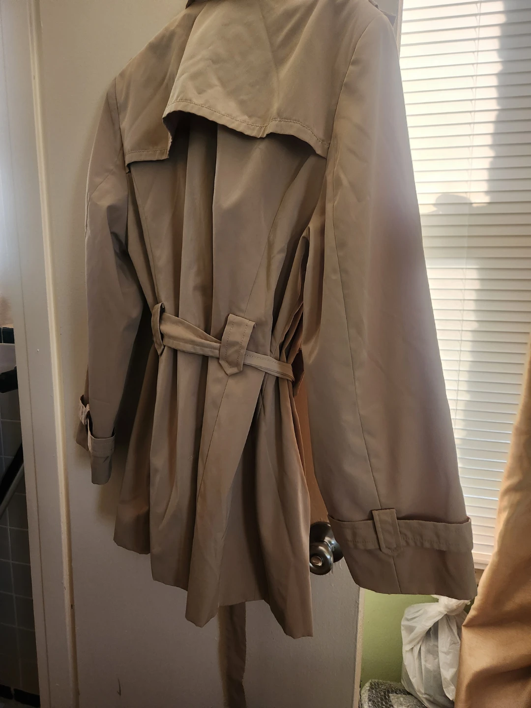 Calvin Klein Tan Trench Coat - photo 4