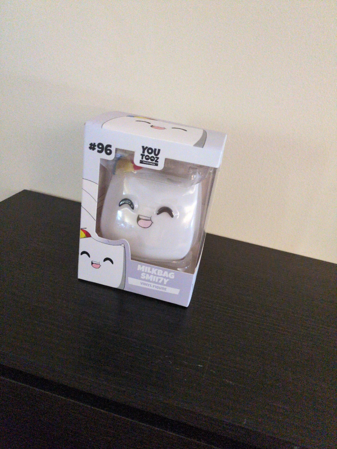 Collectors 'Smii7y' Vinyl Figure