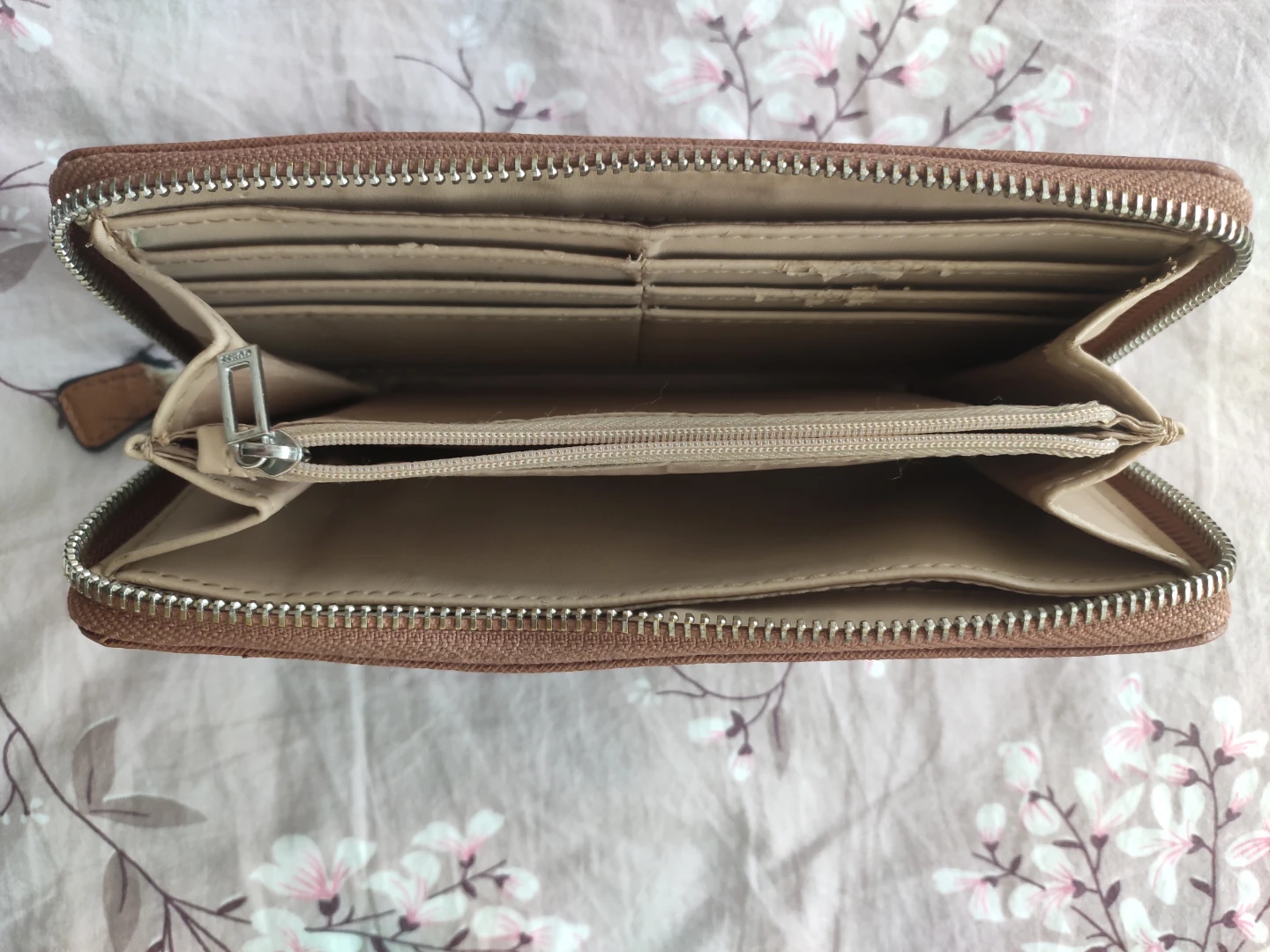 Guess Los Angeles Rodney Zip Around Wallet - photo 2