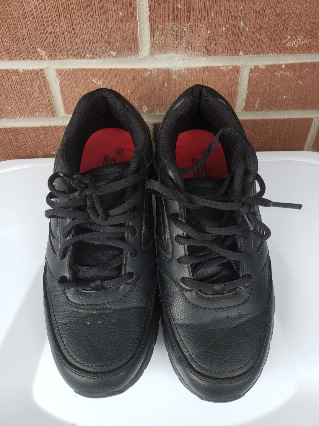 Skechers Work Slip Resistant Shoes.wrong size for me.