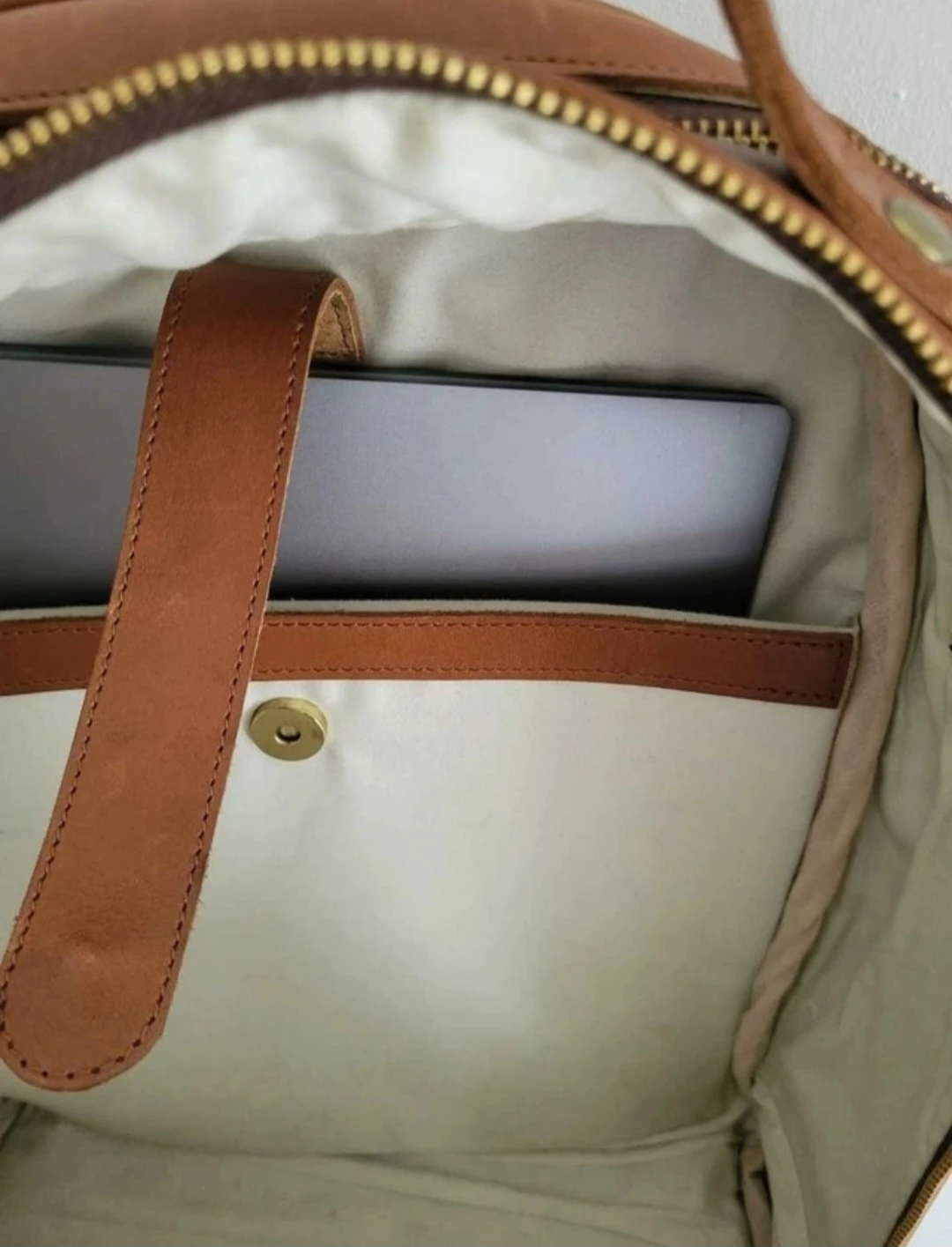 100% Genuine Leather Backpack - Made in Canada - photo 5