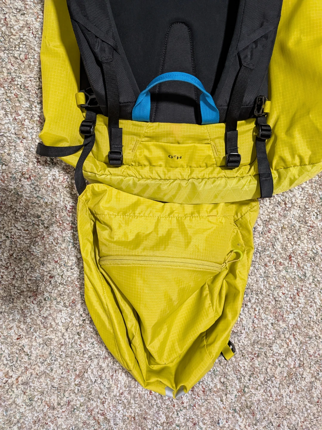 Black Diamond Hiking/Outdoor Backpack – Yellow - photo 2
