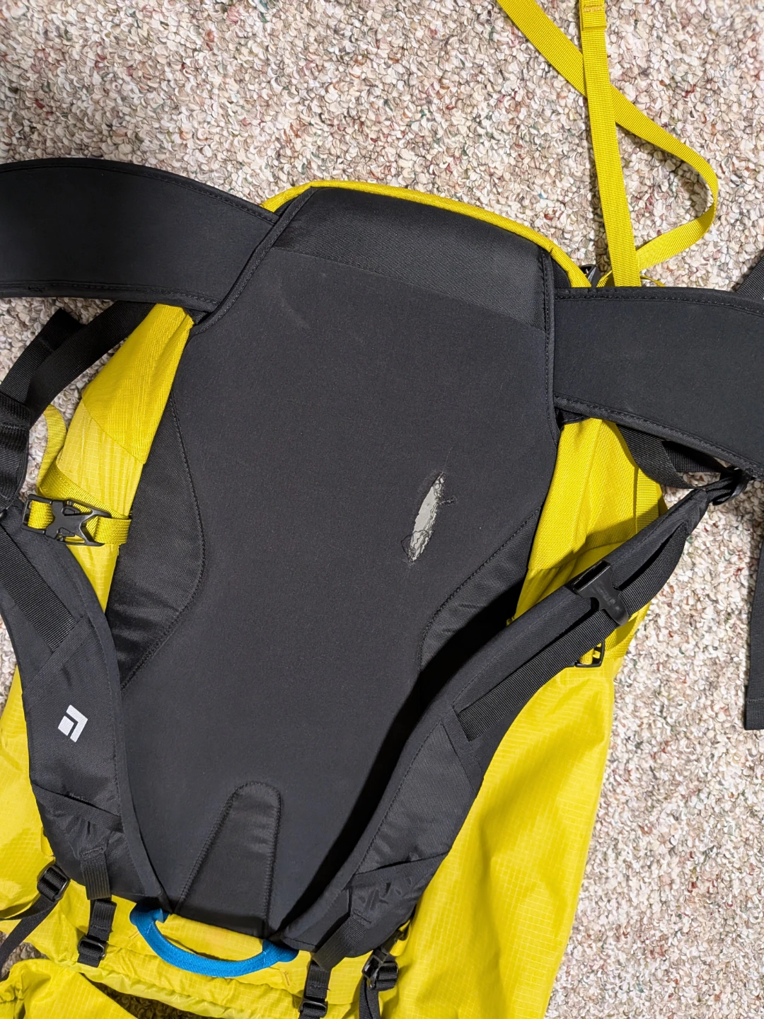 Black Diamond Hiking/Outdoor Backpack – Yellow - photo 3