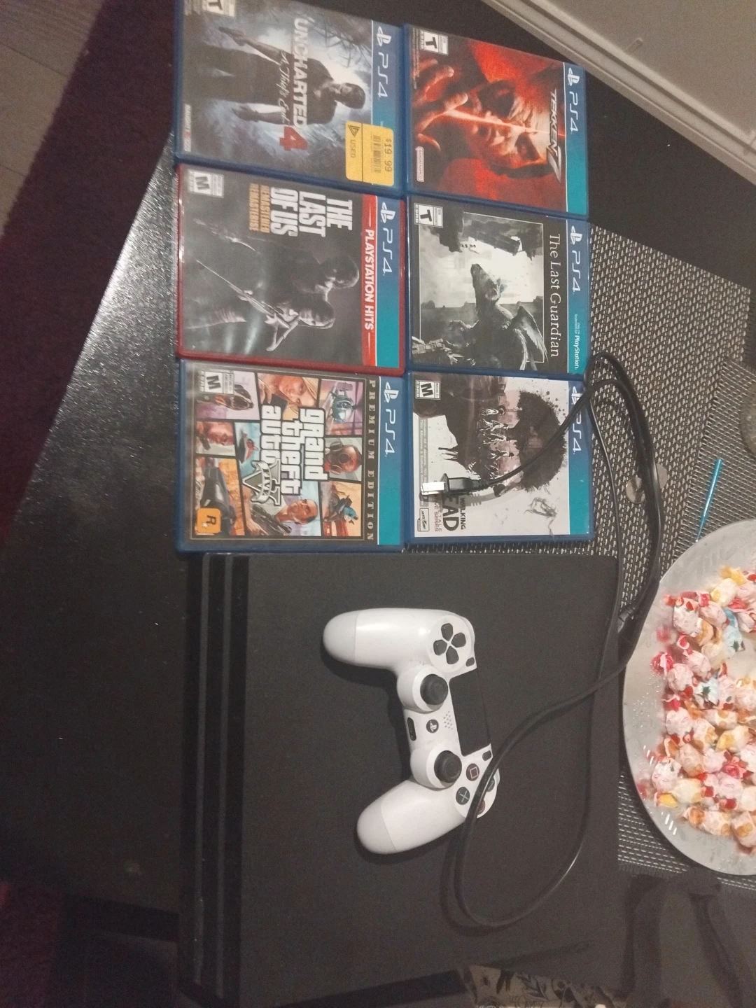 PS4 including 6 games.