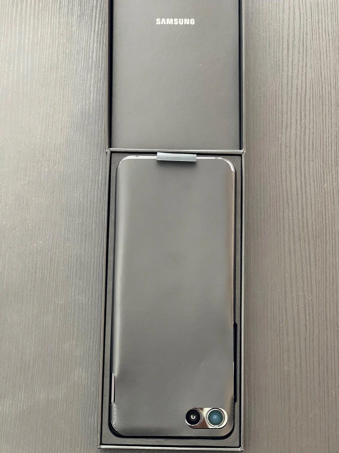 Samsung Galaxy Z Flip5 Smartphone - photo 4