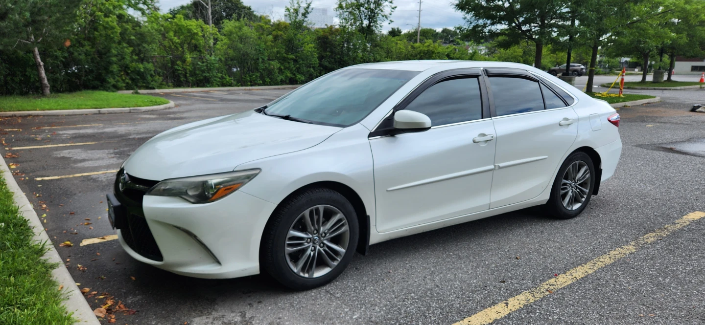 White Toyota Camry 2016