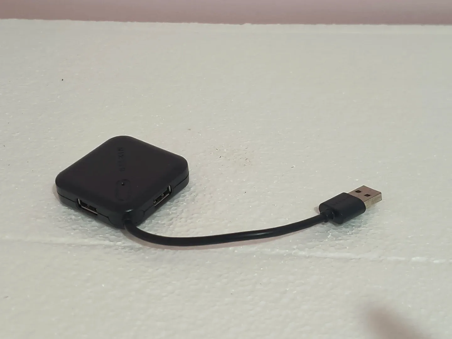 Belkin 4-Port USB Hub - photo 2