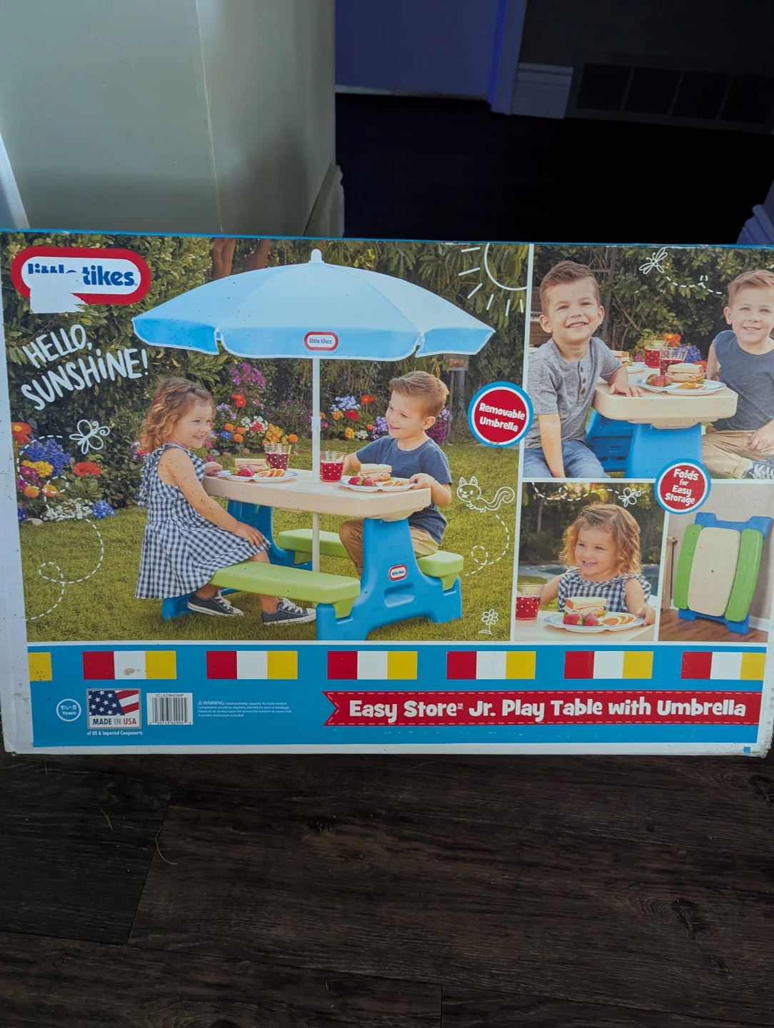 Little Tikes picnic table and Umbrella