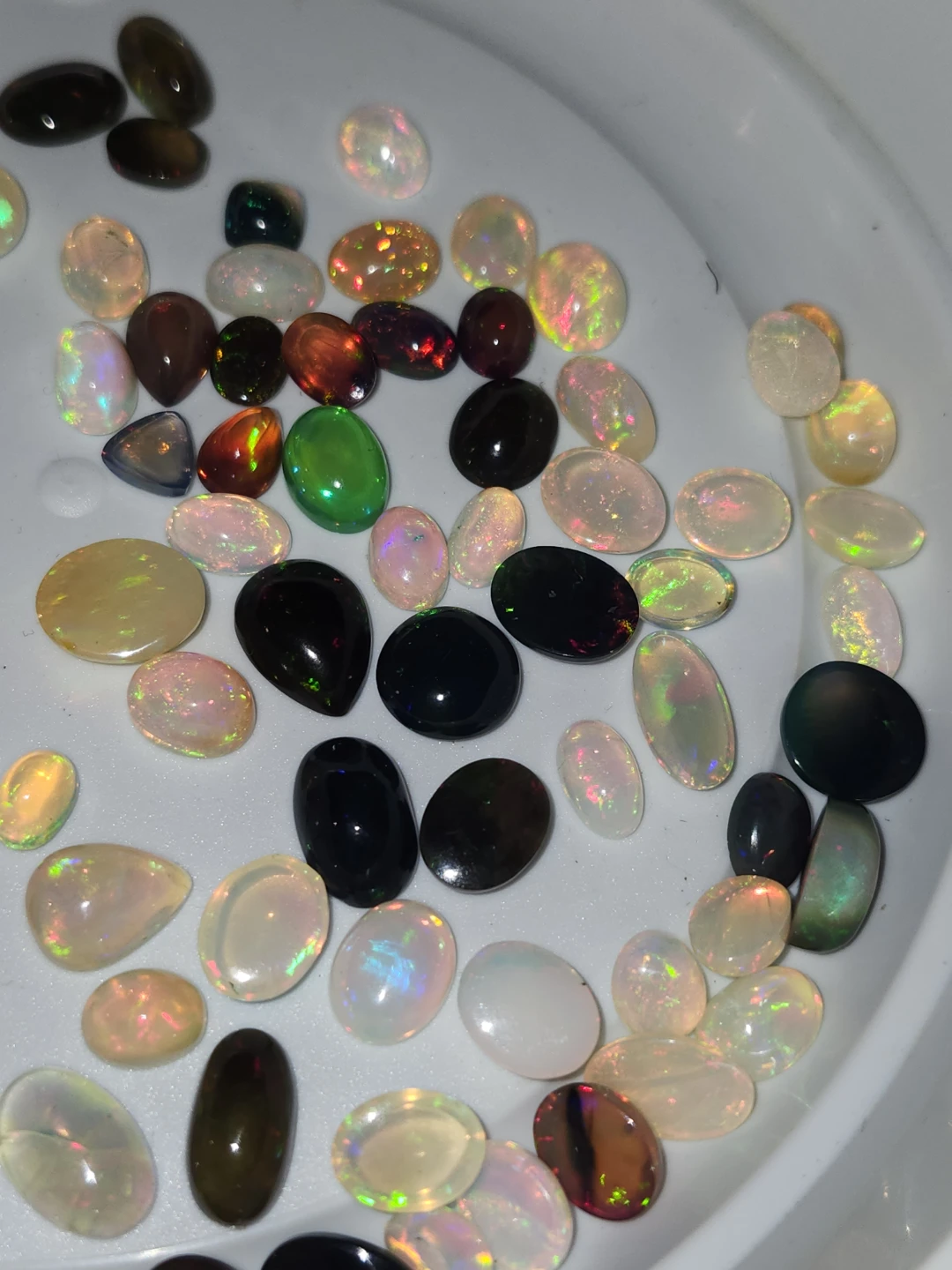 Natural Ethiopian opal and smoked opal - photo 4