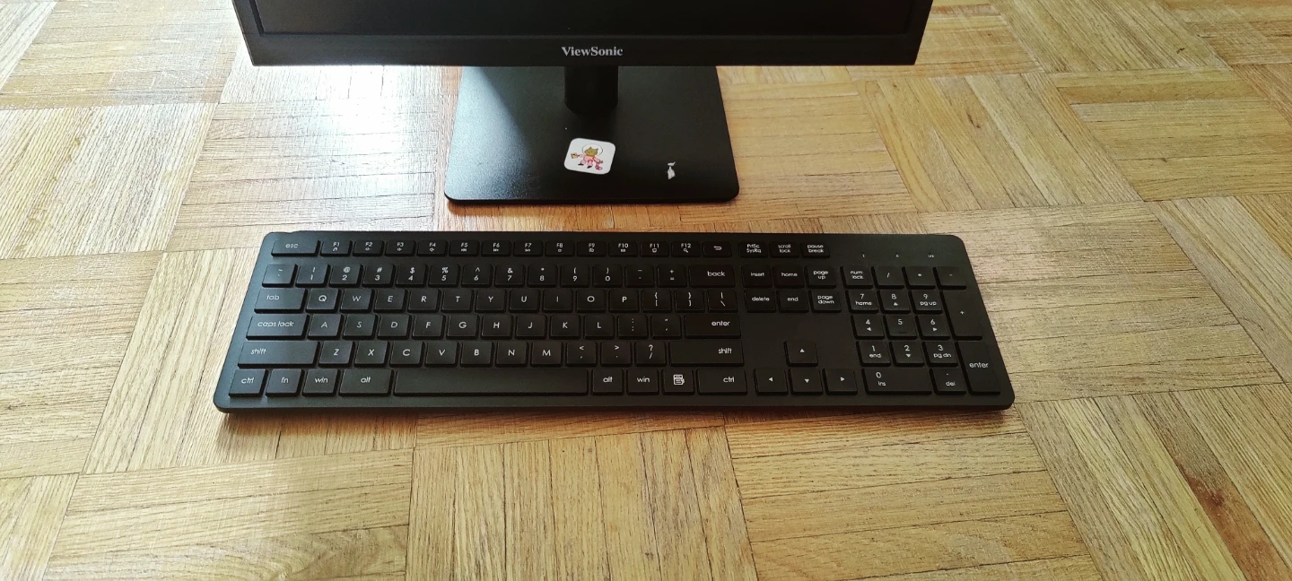 ViewSonic Monitor and Keyboard Bundle - photo 3