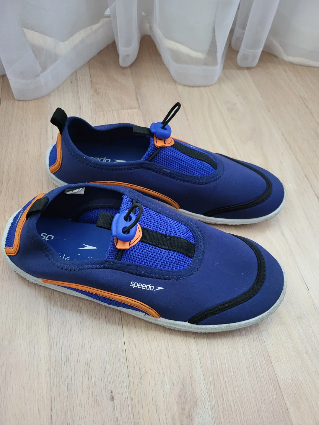 Kids' Speedo Water Shoes, size Youth 2-3 - photo 2
