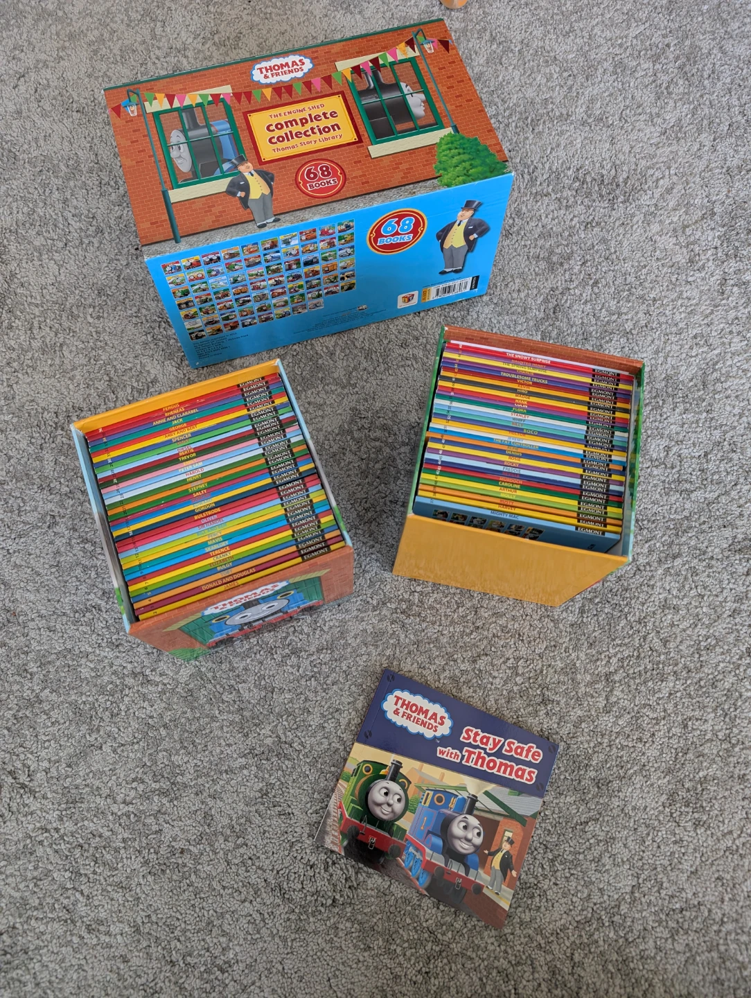 Thomas & Friends The Engine Shed Complete Collection - photo 4