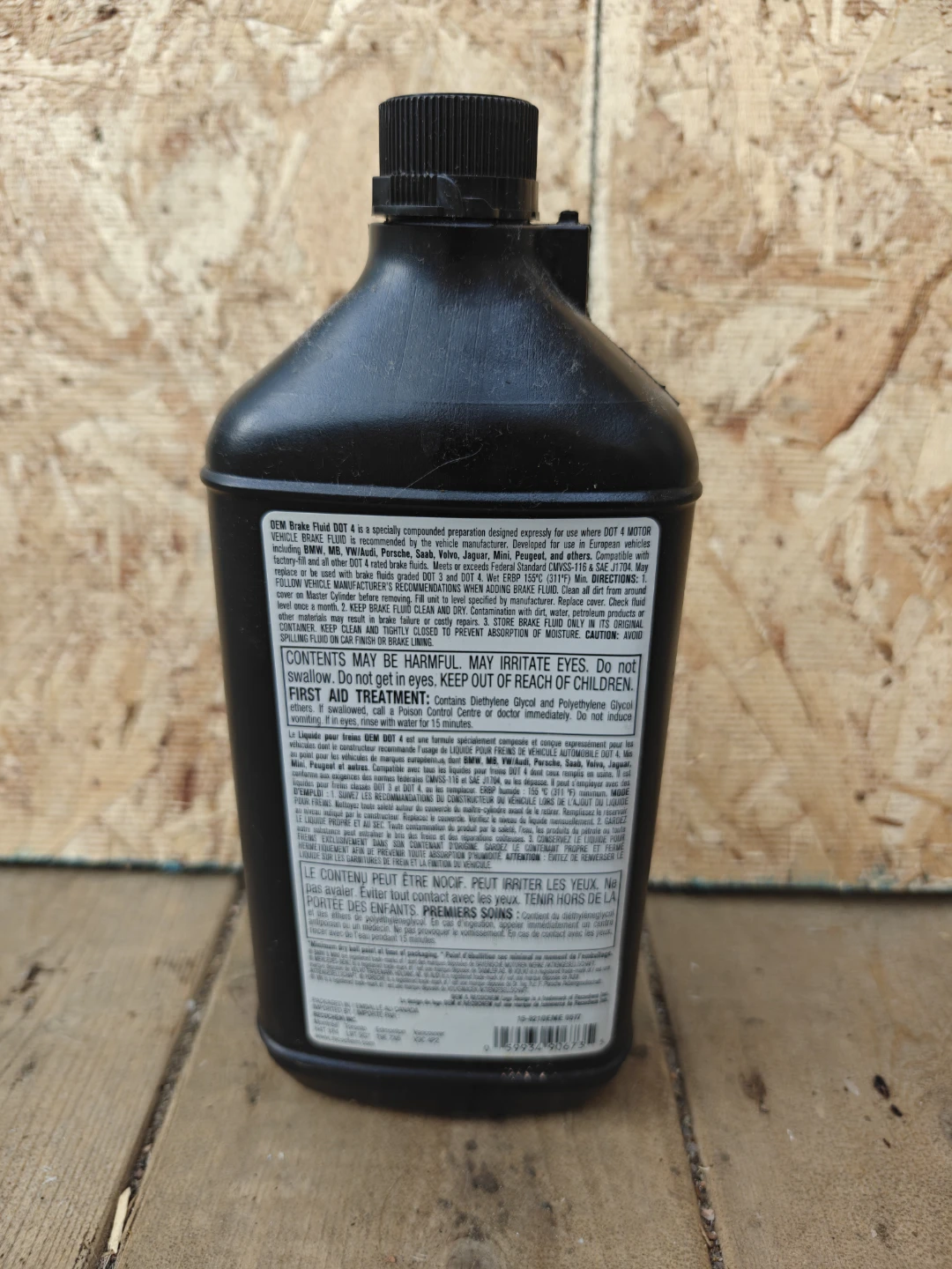 OEM DOT 4 Brake Fluid - 946 mL Brand New - photo 2