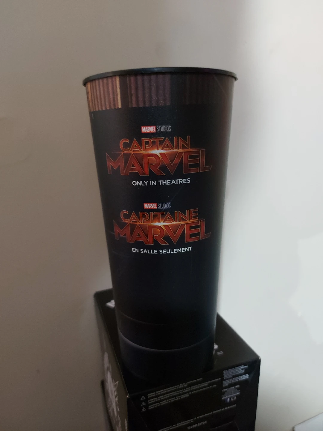 Captain Marvel Reusable Movie Cup - photo 2