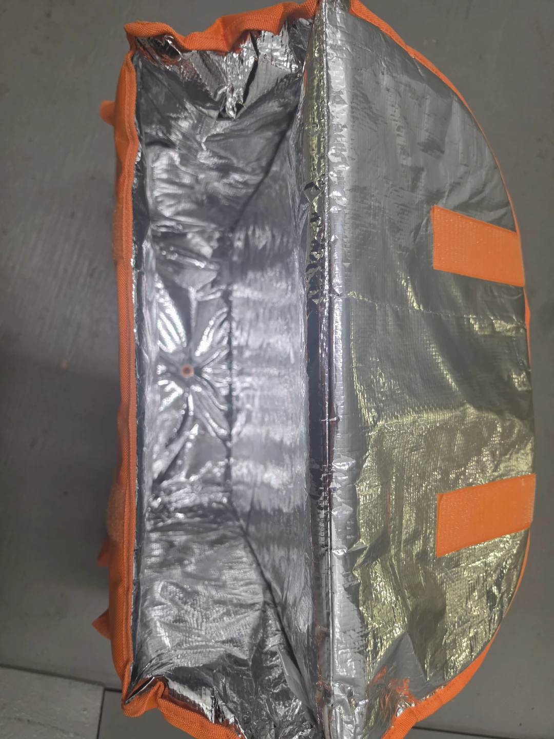 SkipTheDishes Insulated Delivery Bag - photo 2