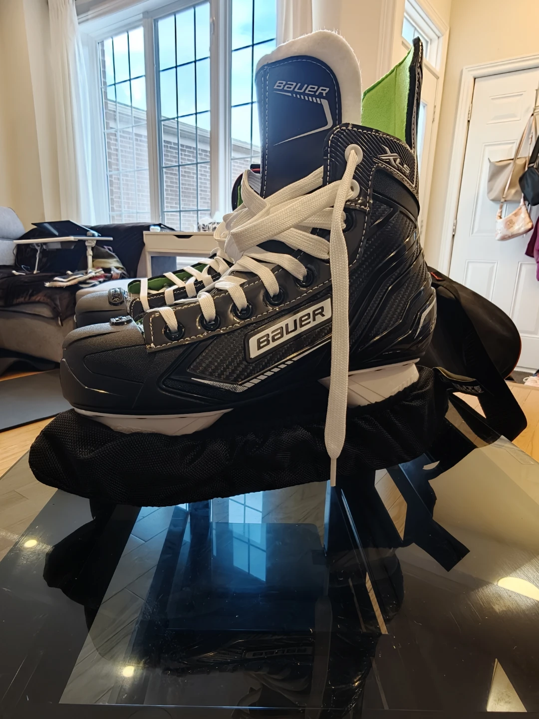 Ice Skates with storage bag - photo 3