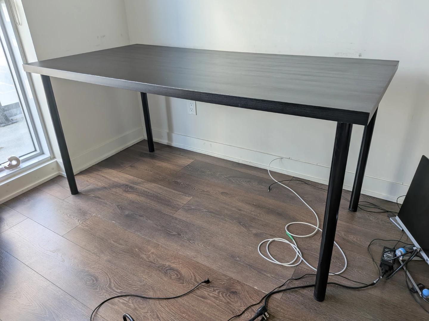 IKEA Linnmon Desk - Black (Moving Clearing Out!!!)