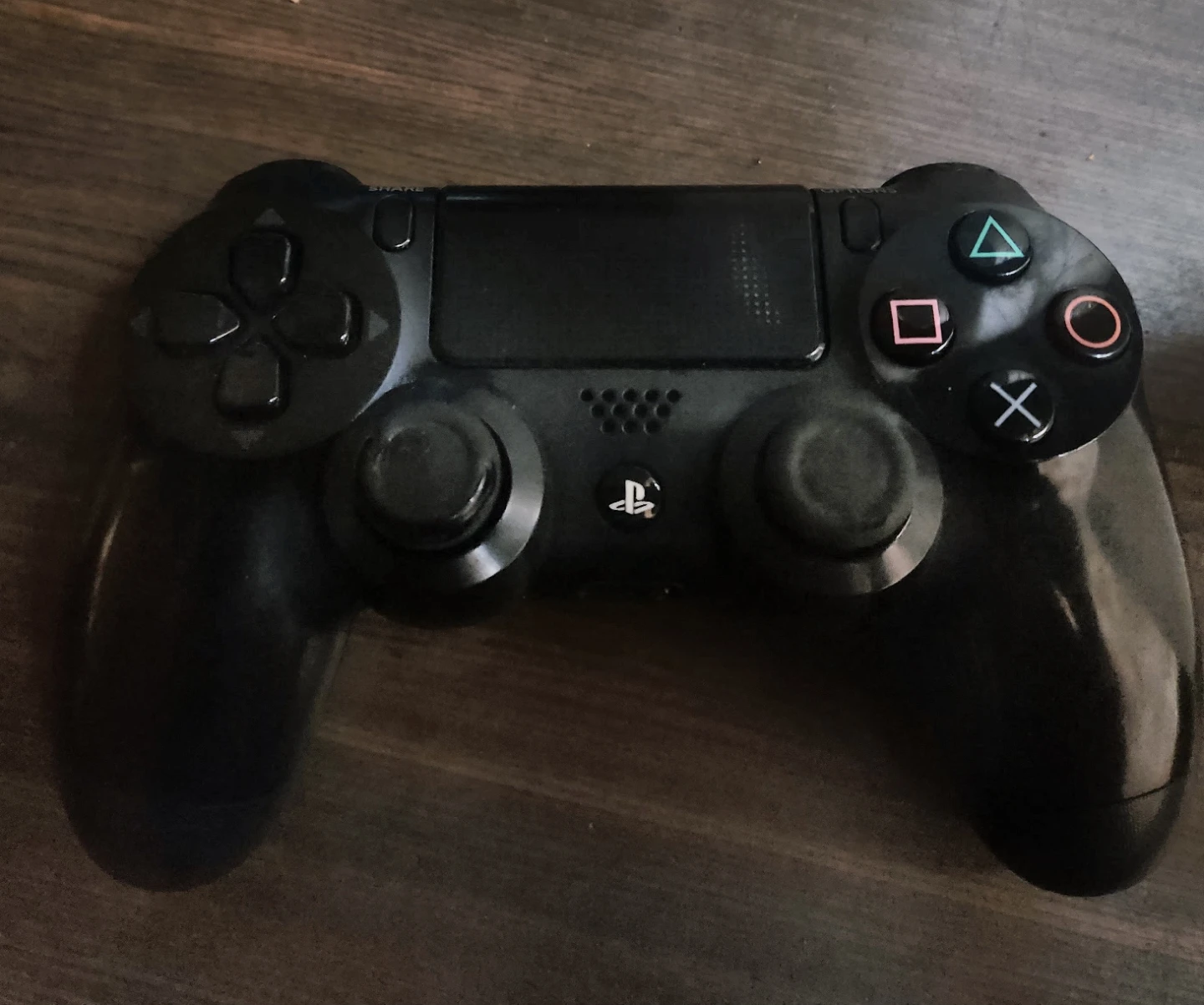Sony PlayStation 4 DualShock 4 Wireless Controller