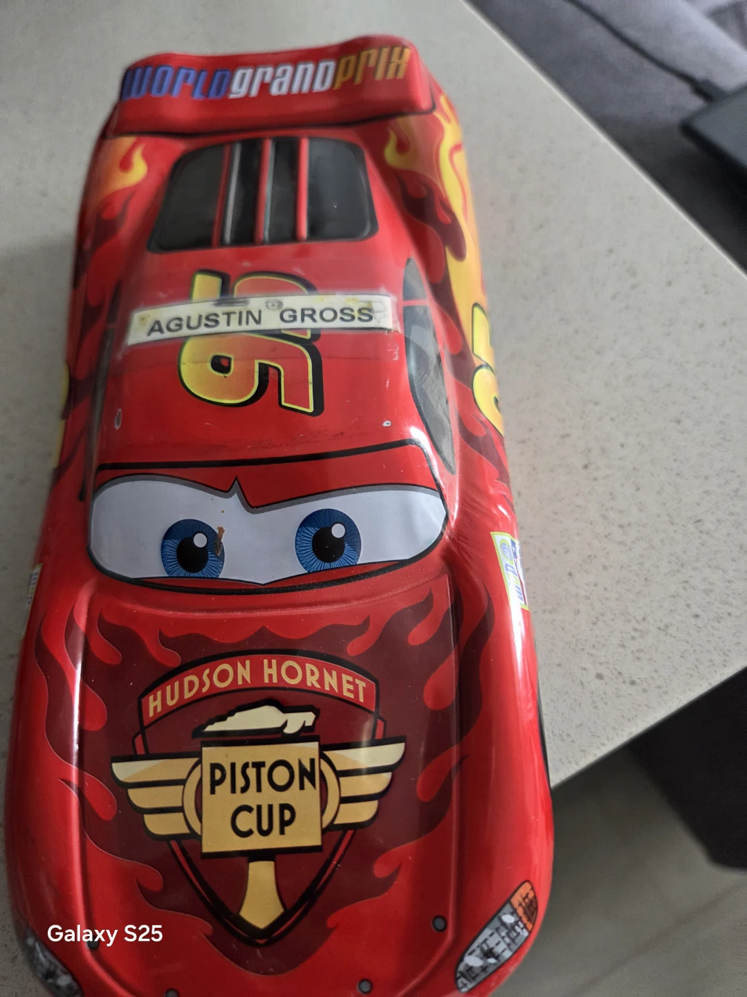 Disney Pixar Cars Lightning McQueen Pencil Case Tin - photo 3