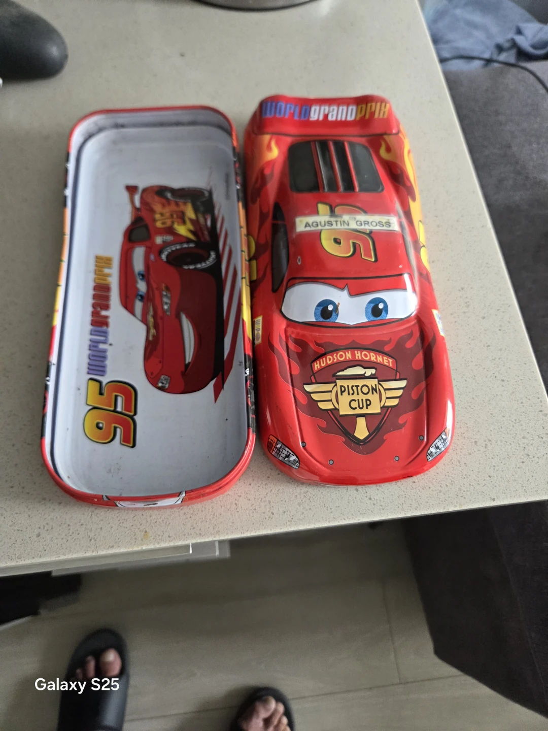 Disney Pixar Cars Lightning McQueen Pencil Case Tin - photo 5