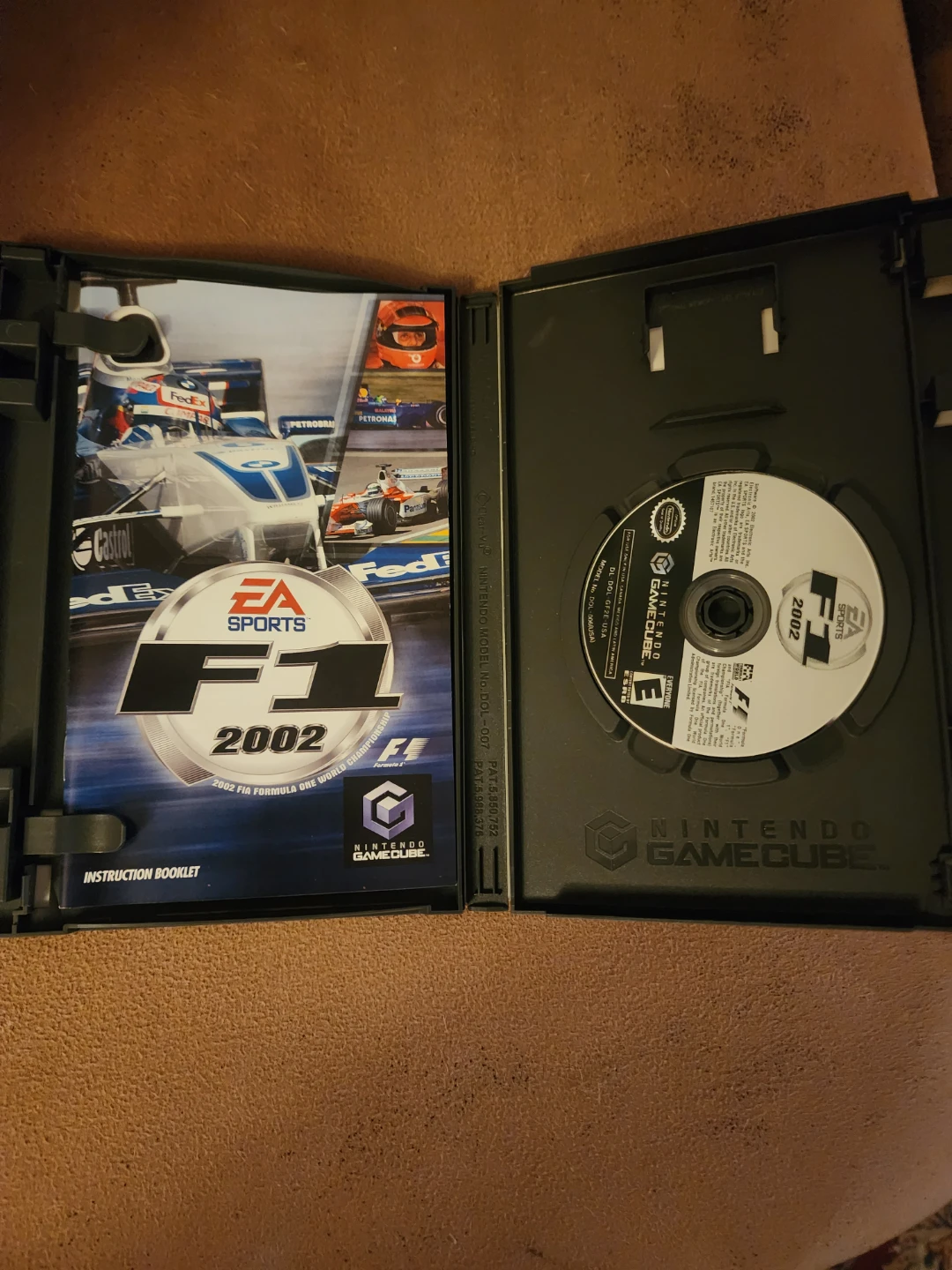 EA Sports F1 2002 Nintendo GameCube - photo 2