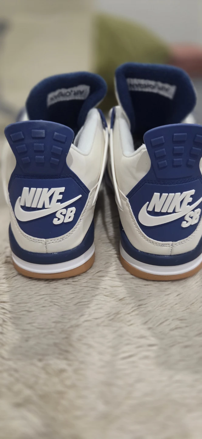 Jordan 4 Military Blue Style – Size 11 - photo 3