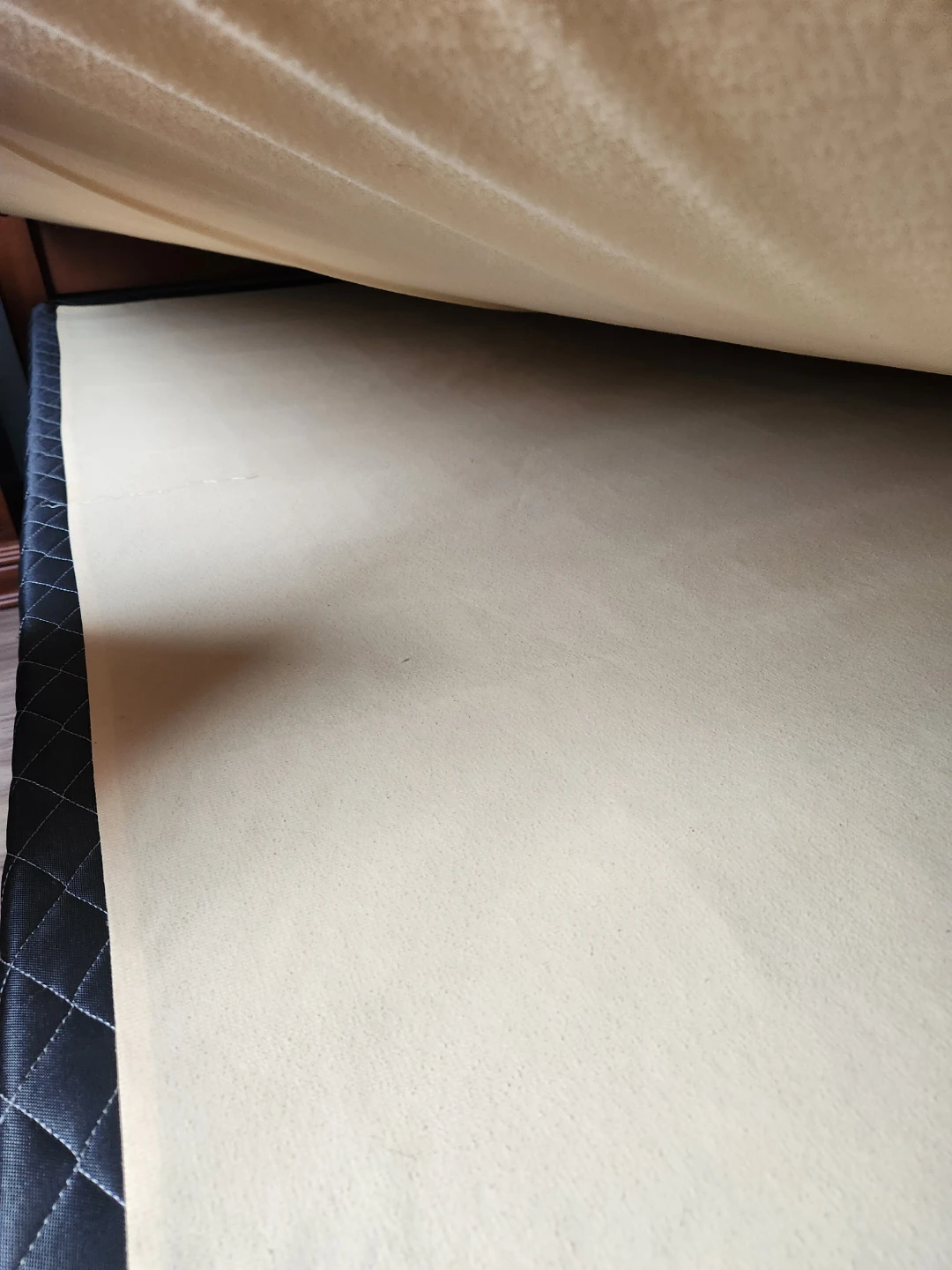 Queen Mattress and matching box spring set - photo 4