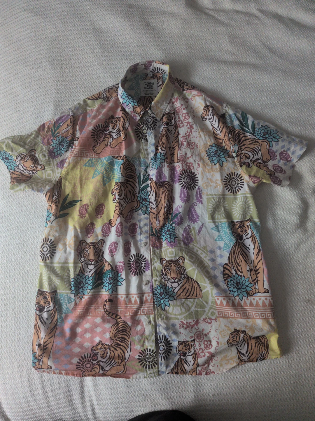 The Souled Store Originals Tiger Print Short Sleeve Shirt XL