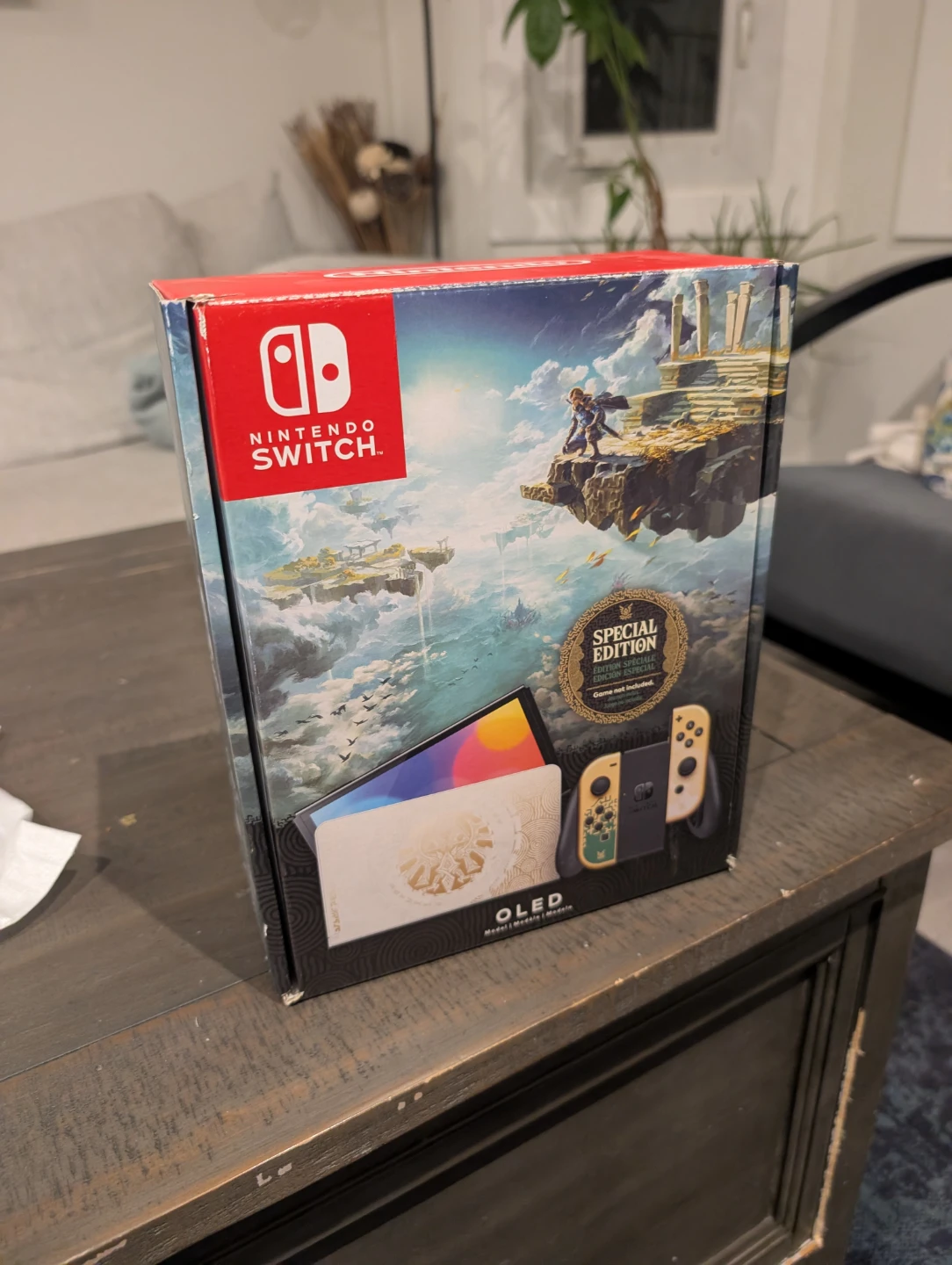 Nintendo Switch OLED  - The Legend of Zelda + Games