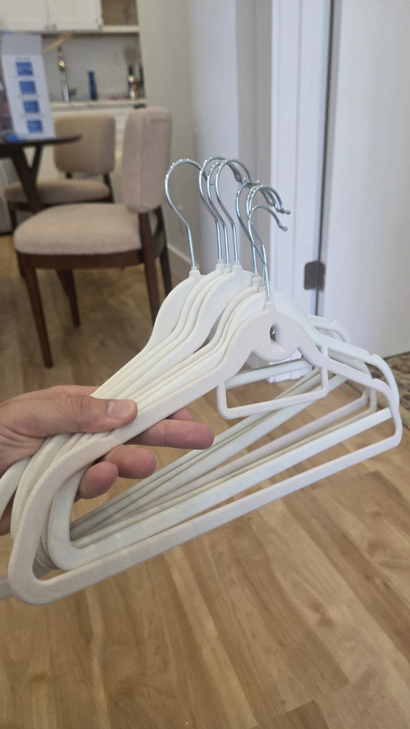 New 35 cream-colored velvet hangers