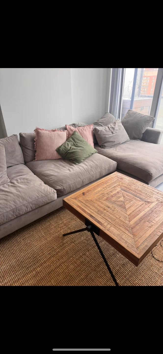 Hard wood coffee table