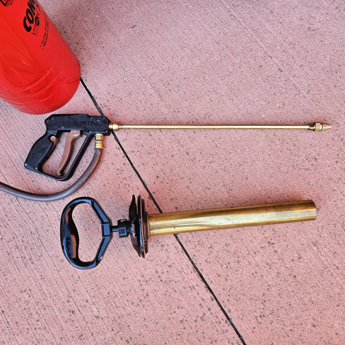 Chapin 3.5 Gallon Industrial Concrete Sprayer 19149 DL - photo 3