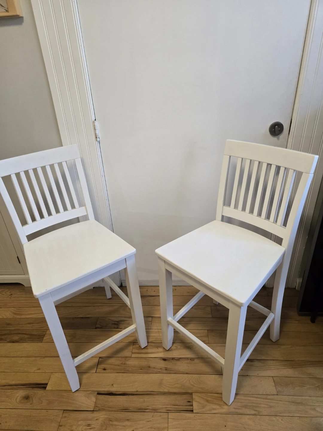 White Bar Stools - Set of 2 - photo 3