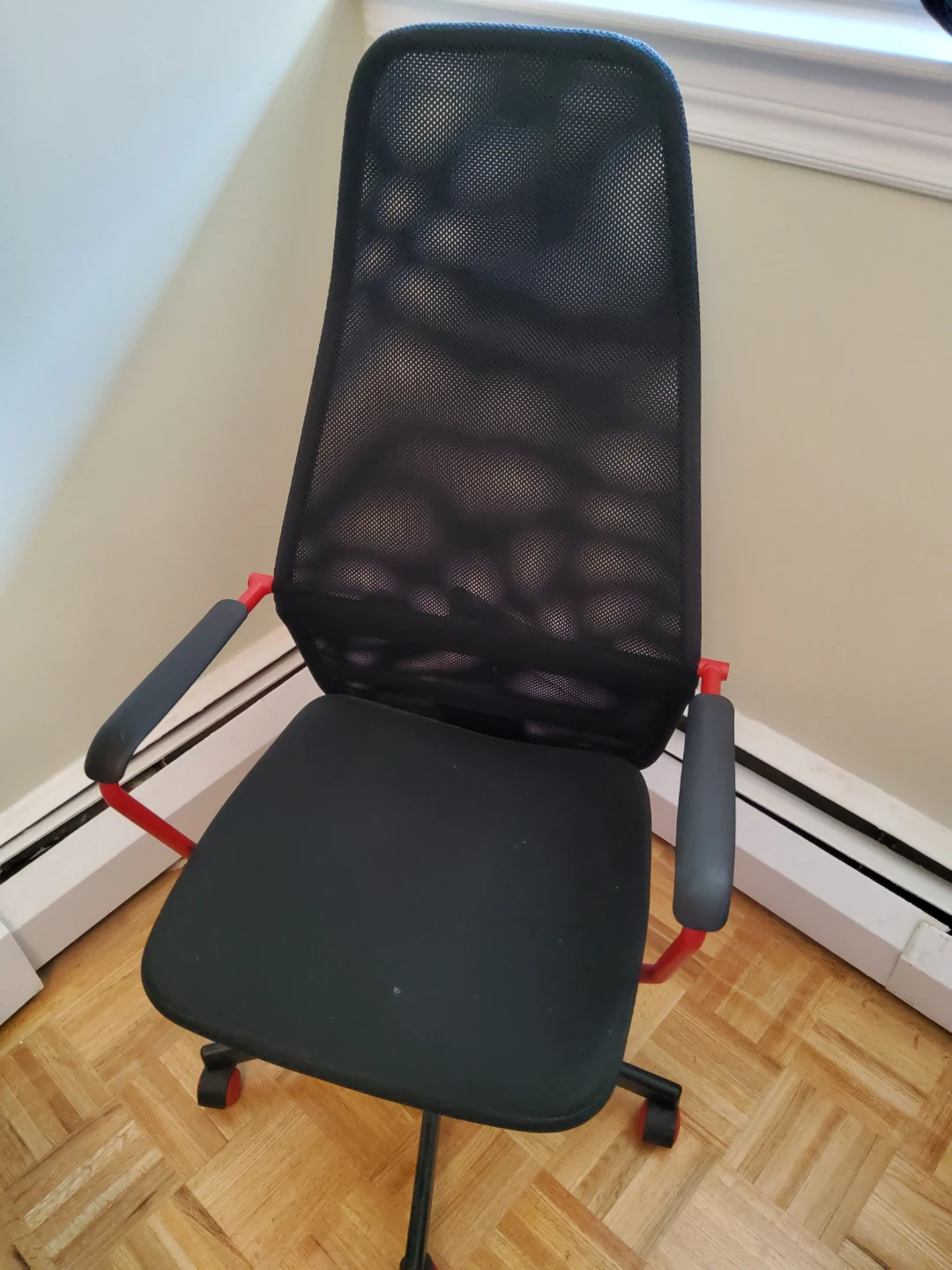 IKEA HUFVUDSPELARE Gaming Chair - Black - photo 4
