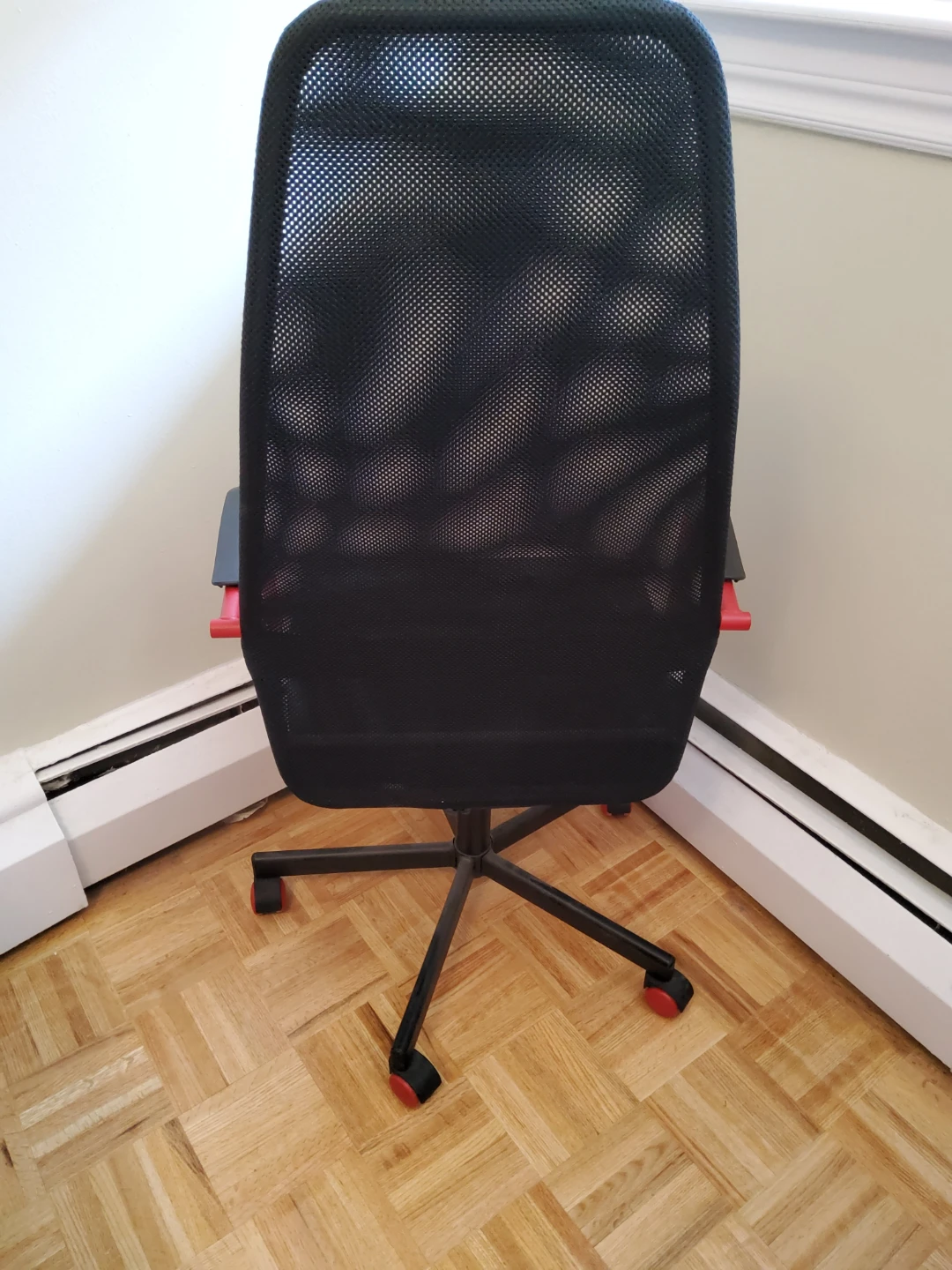 IKEA HUFVUDSPELARE Gaming Chair - Black - photo 5