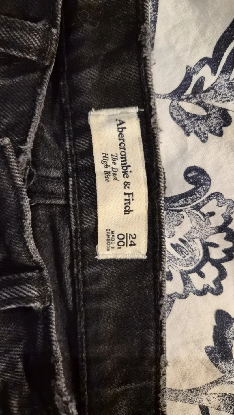 Abercrombie & Fitch The Dad High Rise Jeans Black - photo 4