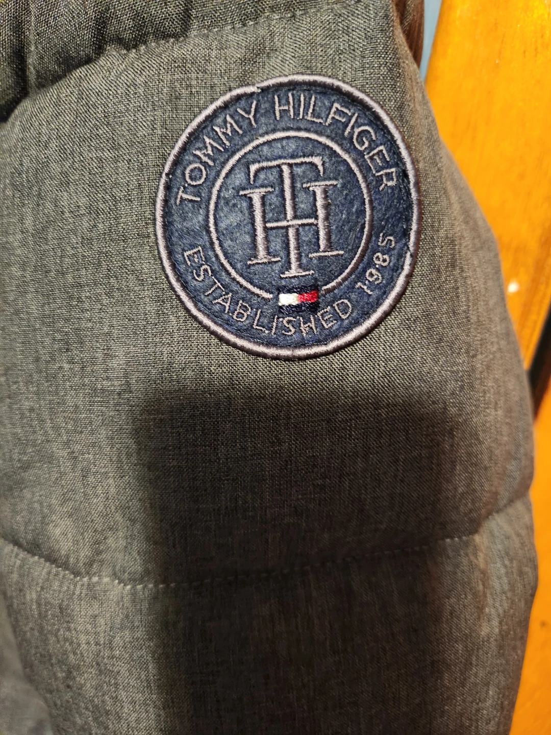 EUC Mens Tommy Hilfiger Puffer Winter Coat - photo 4