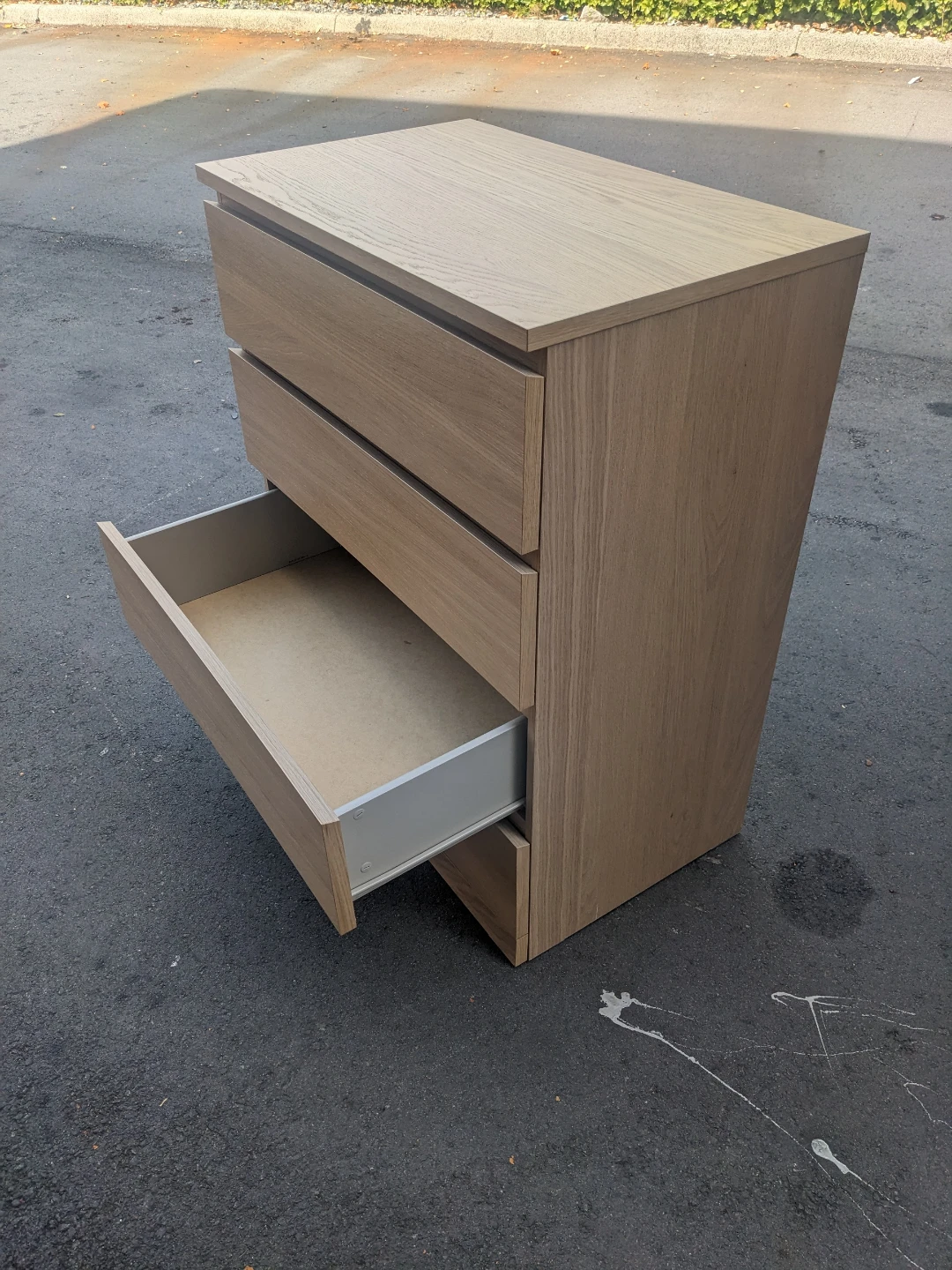 Dresser Ikea excellent condition delivery available - photo 3