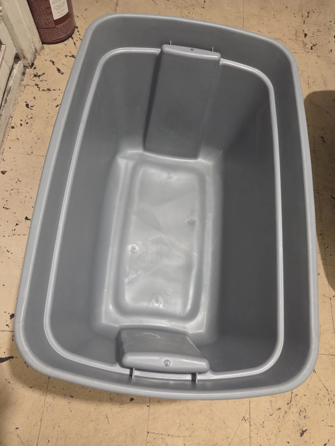 STORAGE BIN