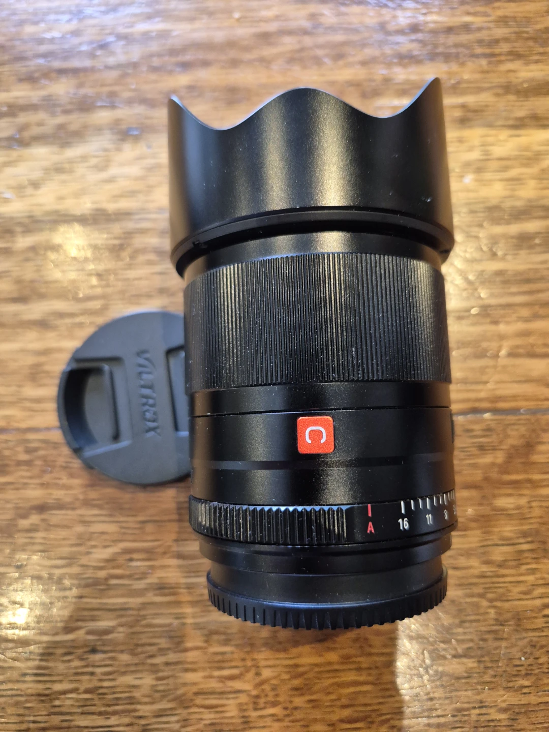 Viltrox 33 f1.4 XF - photo 2