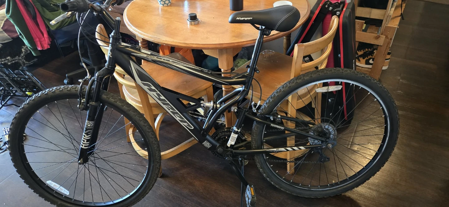 Black Hyper Bicycle - photo 5