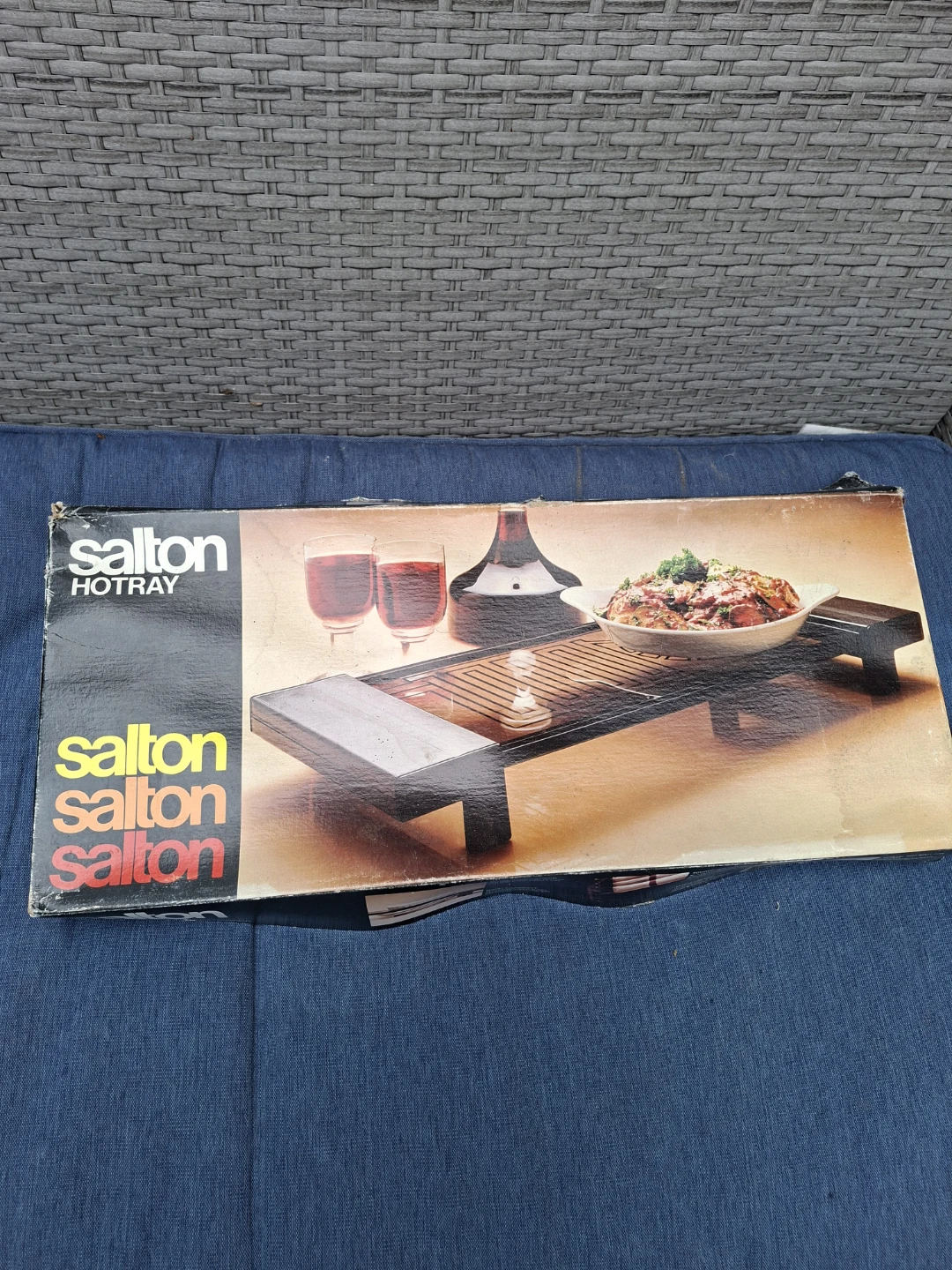 Vintage 1970s  Salton Hotray Model ET2 Food Warmer