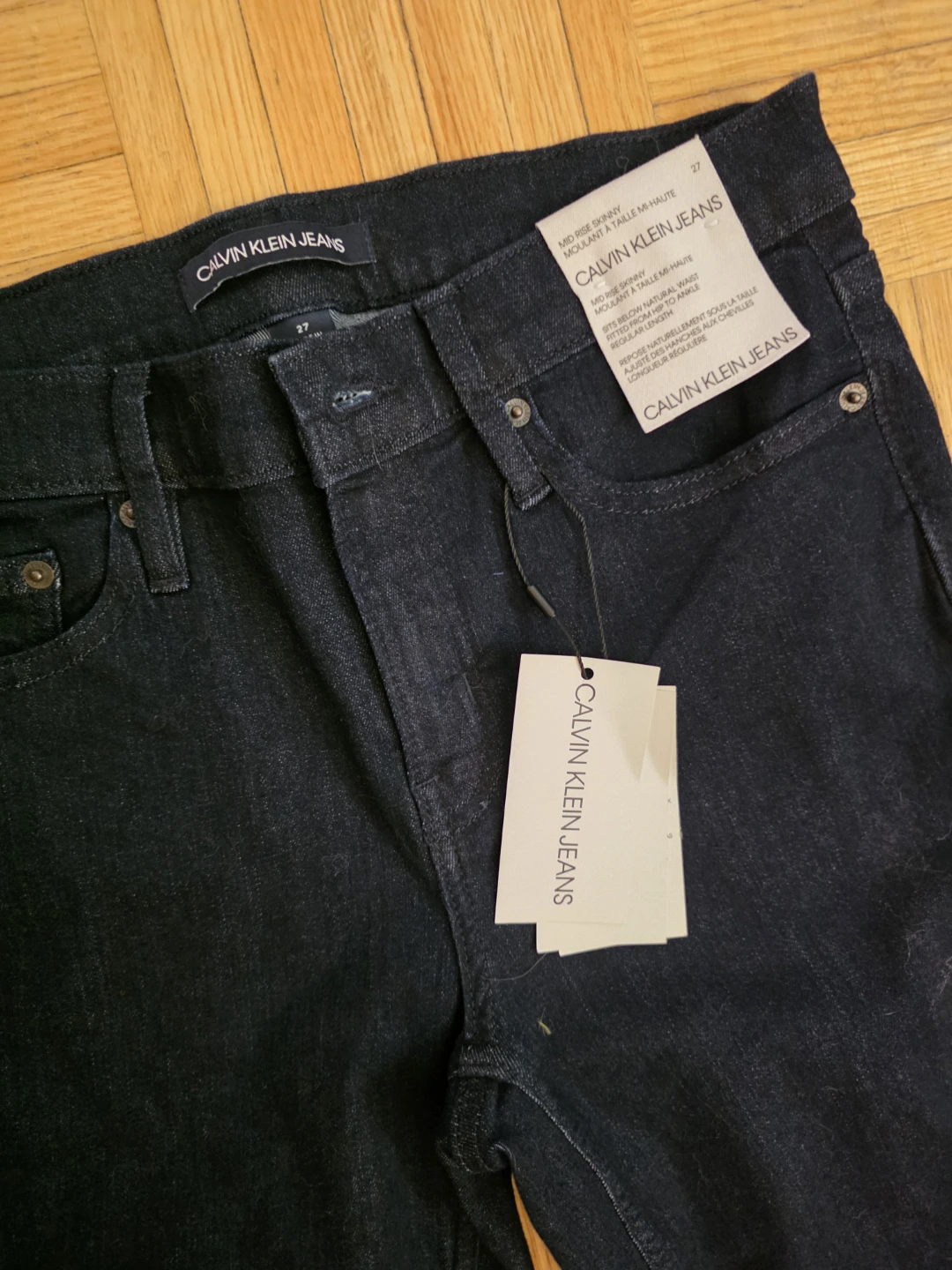 NEW Womens Calvin Klein Jeans Size 27