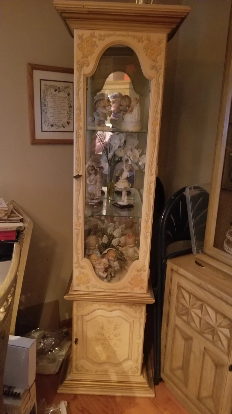 Vintage Curio Cabinet Display Shelf